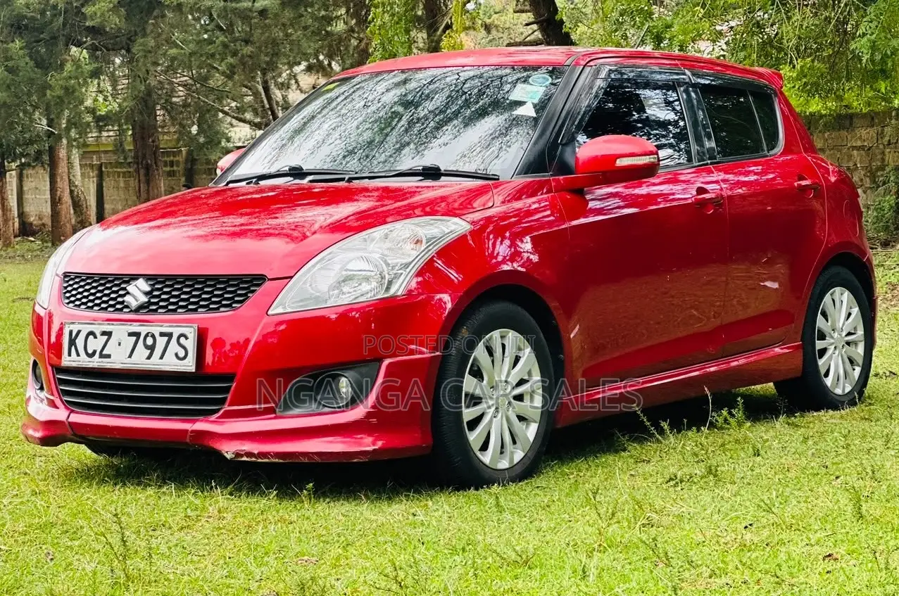 Suzuki Swift 2013 Red