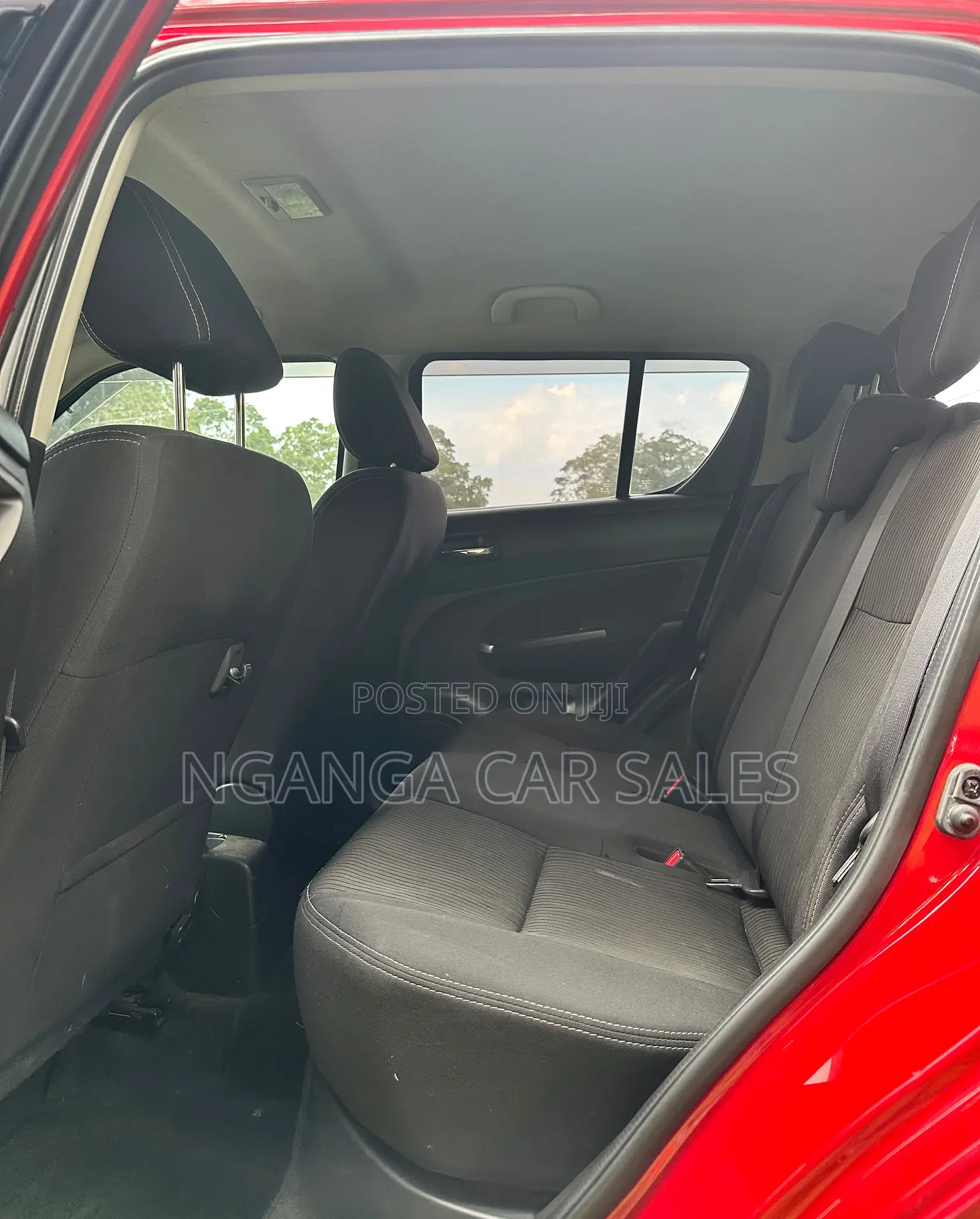 Suzuki Swift 2013 Red