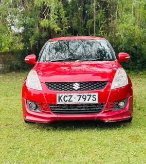 Suzuki Swift 2013 Red