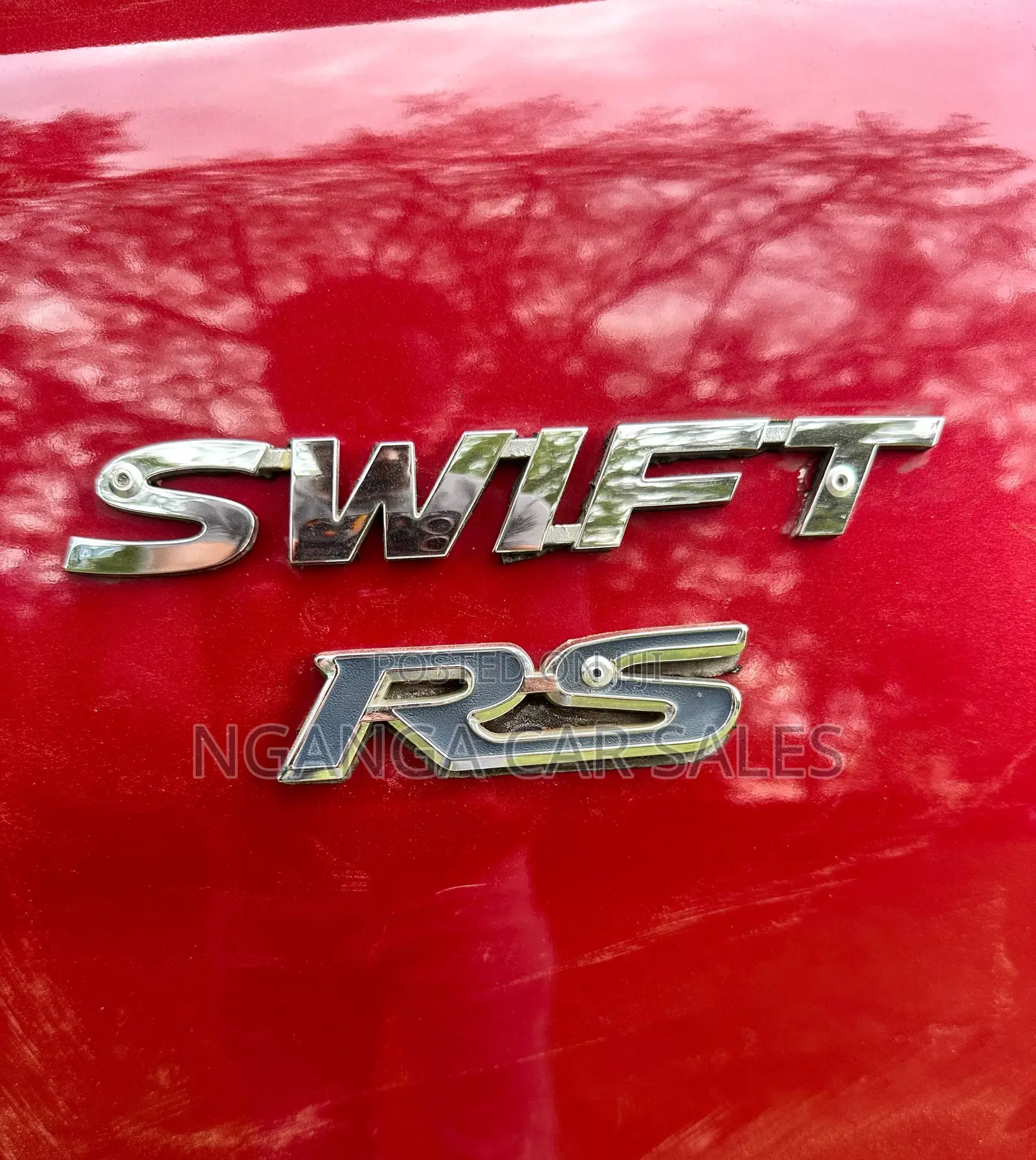 Suzuki Swift 2013 Red