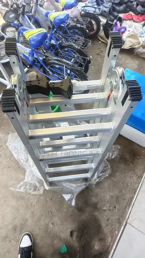 4x4 Multi-purpose Folding Aluminum Ladder{16 Steps}