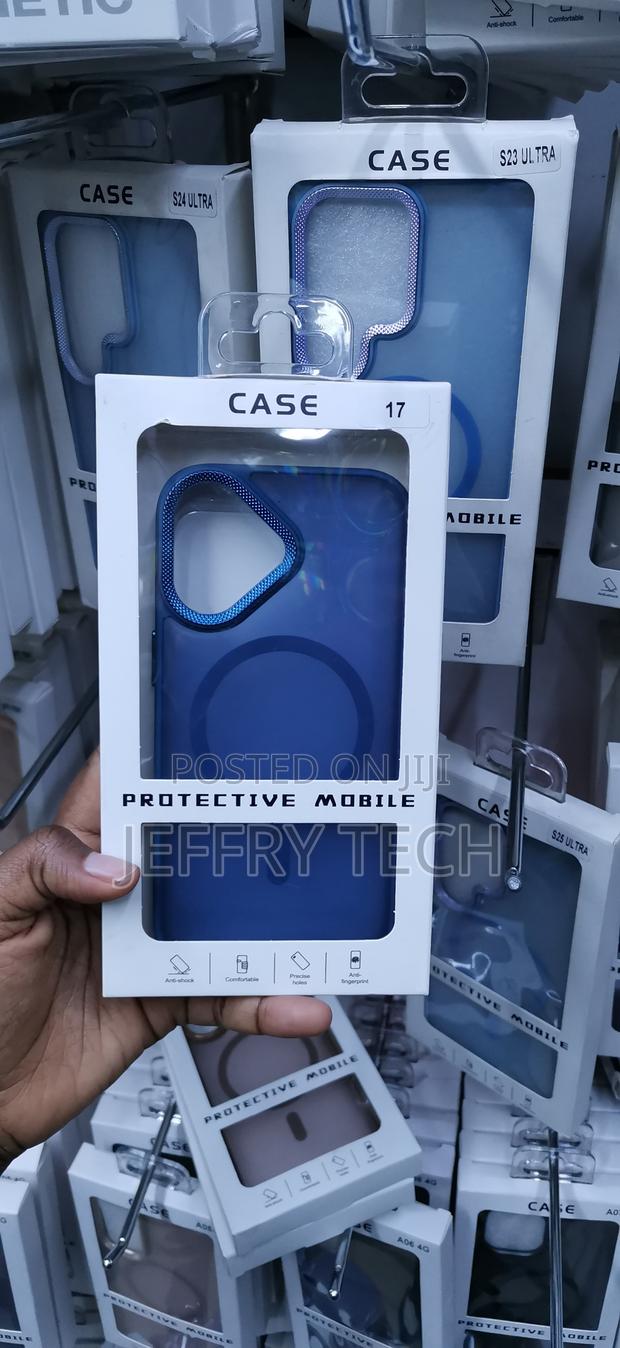 iPhone 17 Deep Blue Eyeship Texture Case - main view