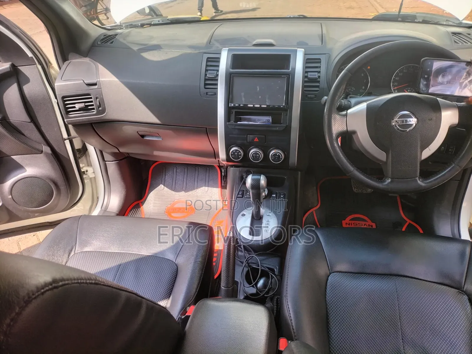 Nissan X-Trail 2012 Pearl