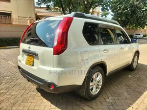 Nissan X-Trail 2012 Pearl