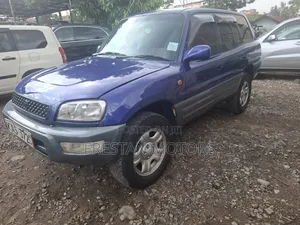 Toyota RAV4 Cabriolet 1998 Blue