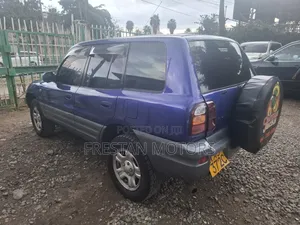 Toyota RAV4 Cabriolet 1998 Blue