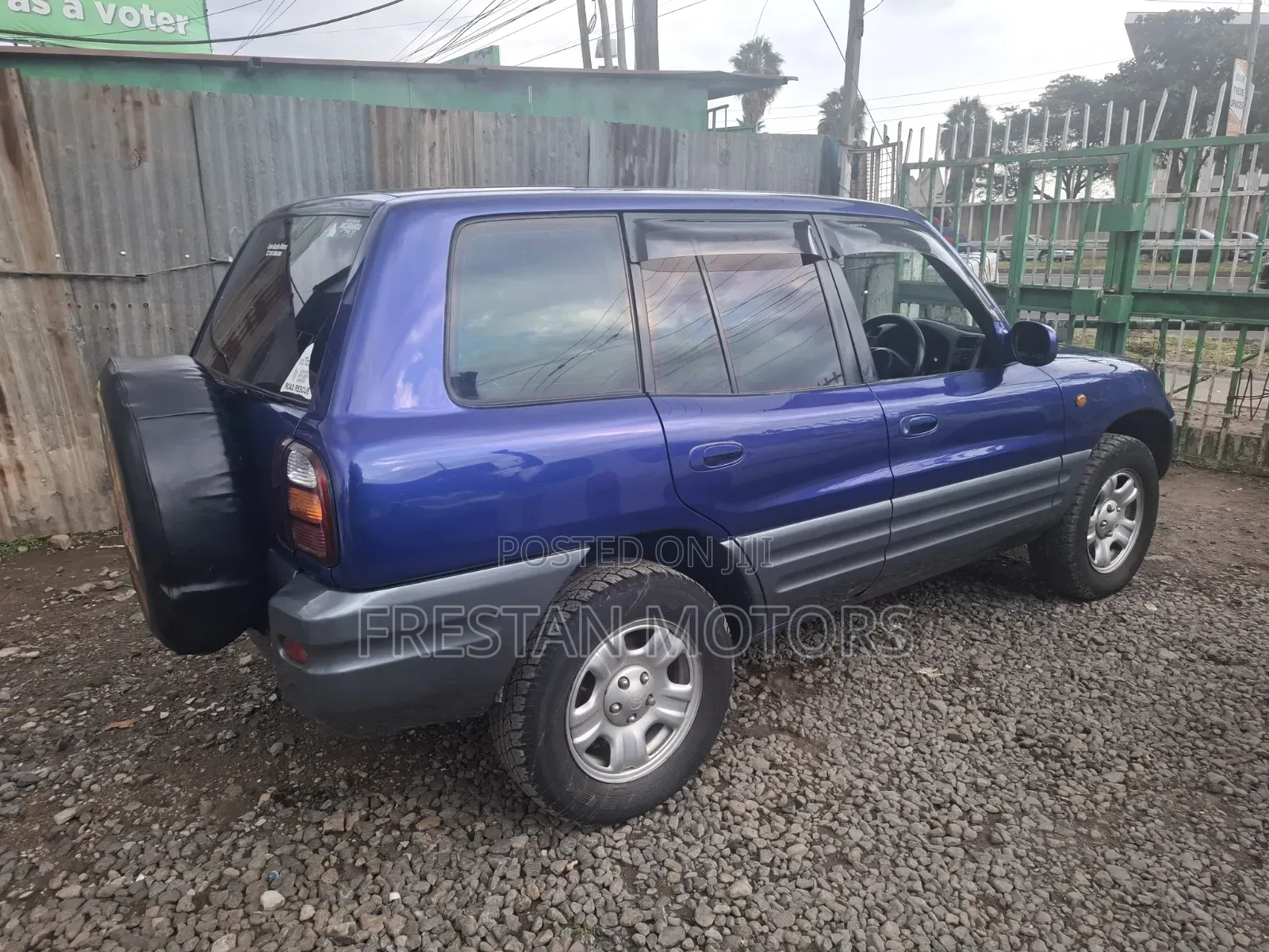 Toyota RAV4 Cabriolet 1998 Blue