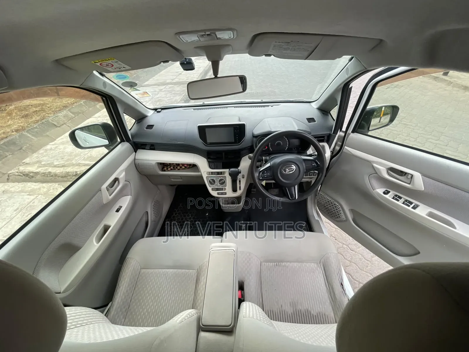 Daihatsu Move 2017 White