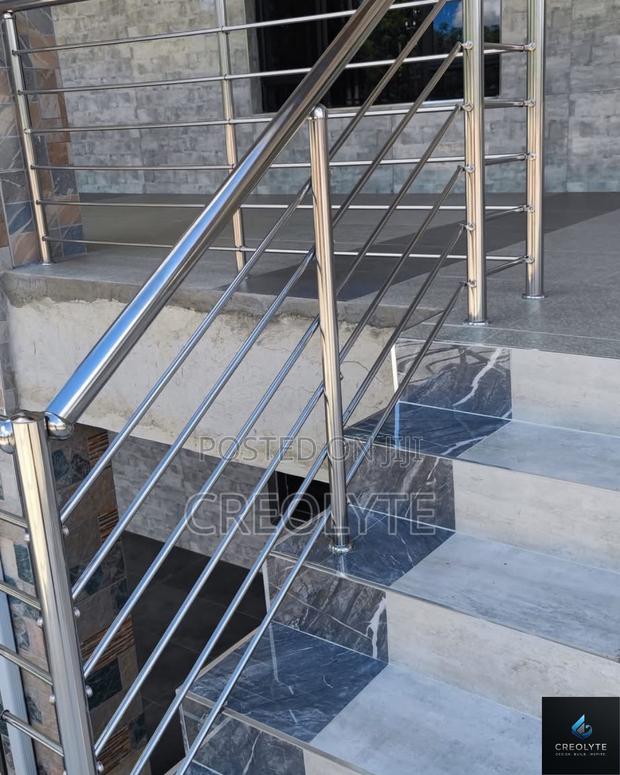 Stainless Steel Vertical Baluster Staircase Railingcustom Installation - thumbnail 2