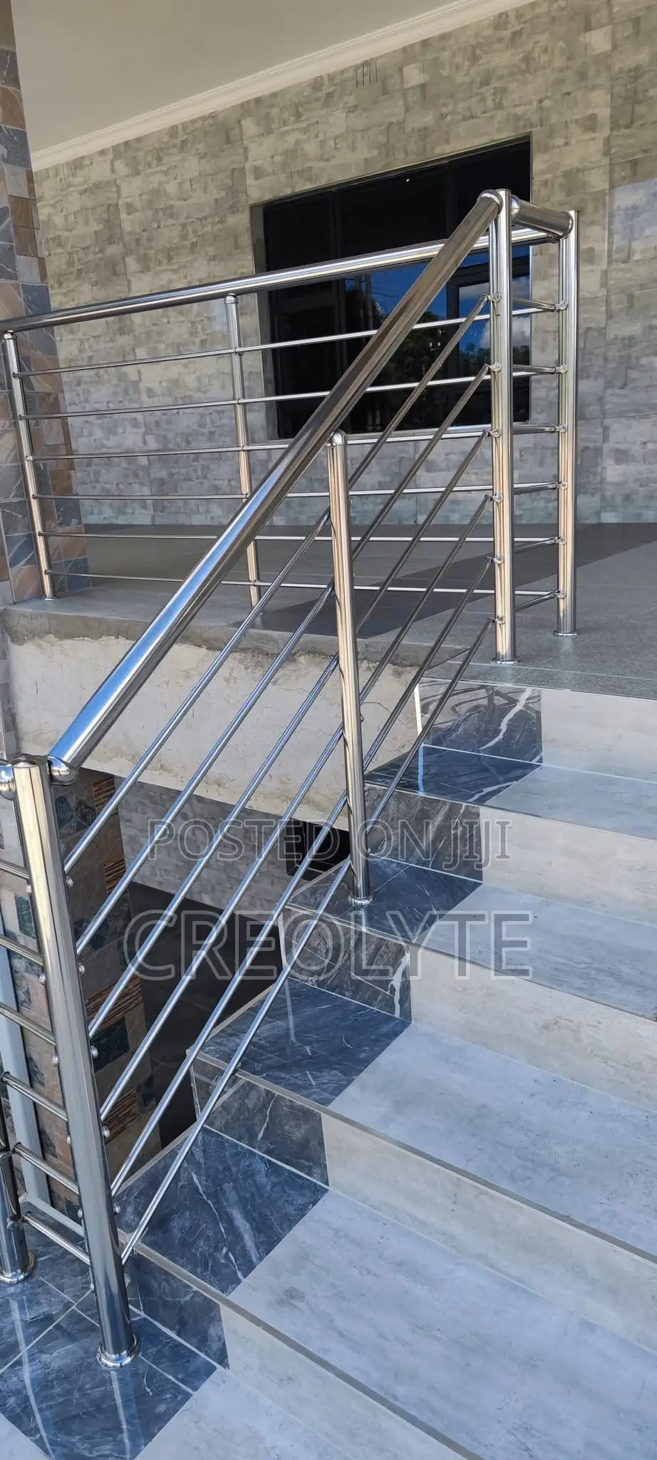 Stainless Steel Vertical Baluster Staircase Railingcustom Installation