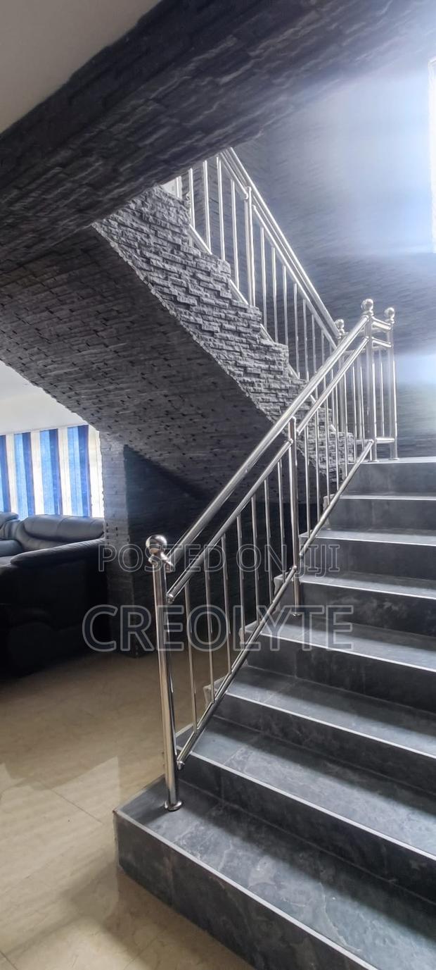 Stainless Steel Vertical Baluster Staircase Railingcustom Installation - thumbnail 12