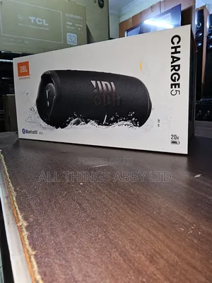 JBL Charge 5