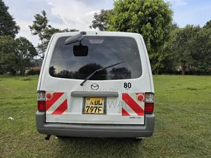 Mazda Bongo 2014 White