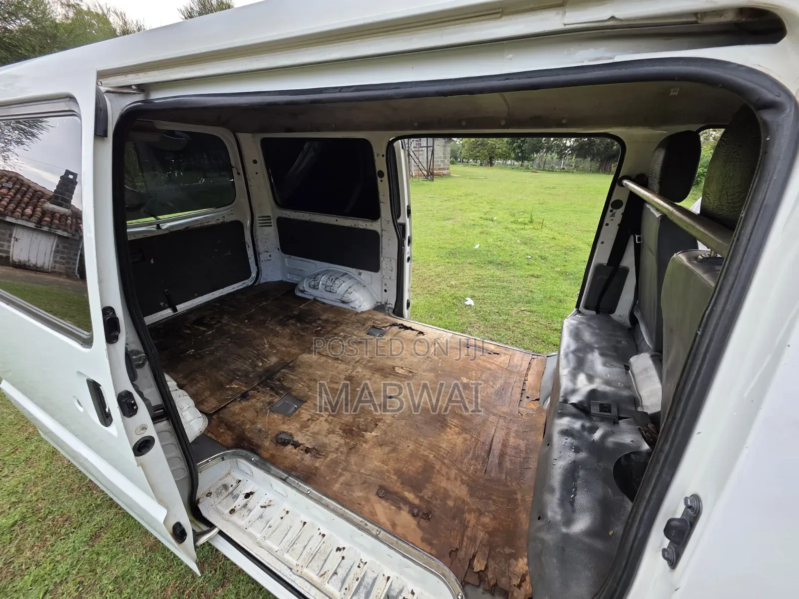Mazda Bongo 2014 White