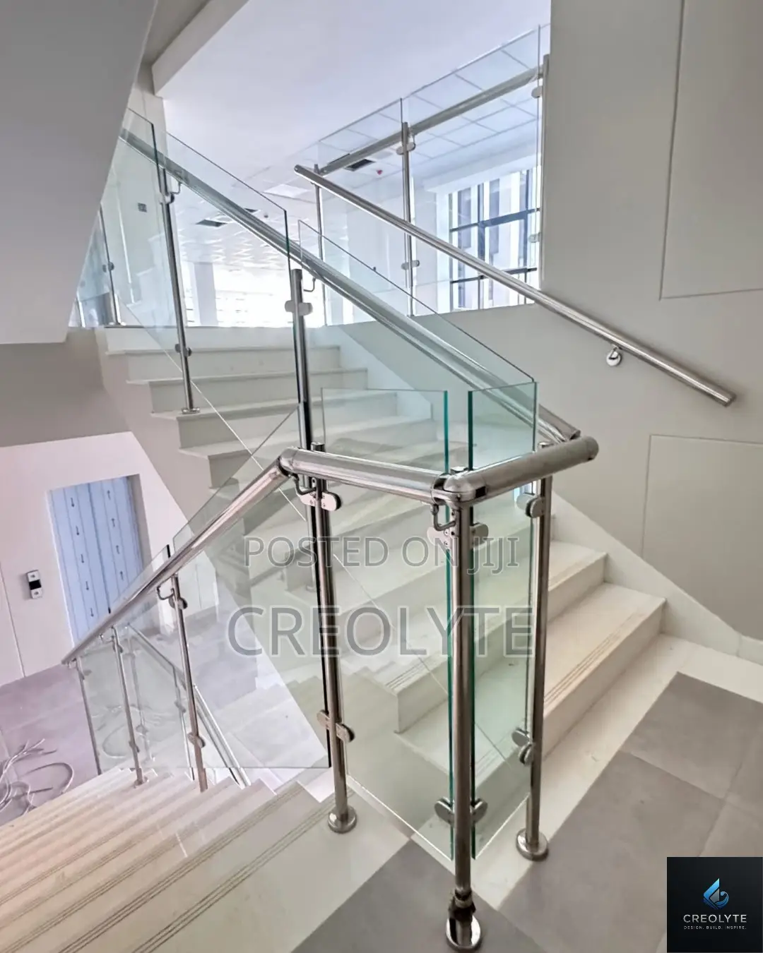 Frameless Glass Balustrade With Stainless Steel Handrail Staircase