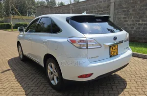 Toyota Lexcen 2010 Pearl