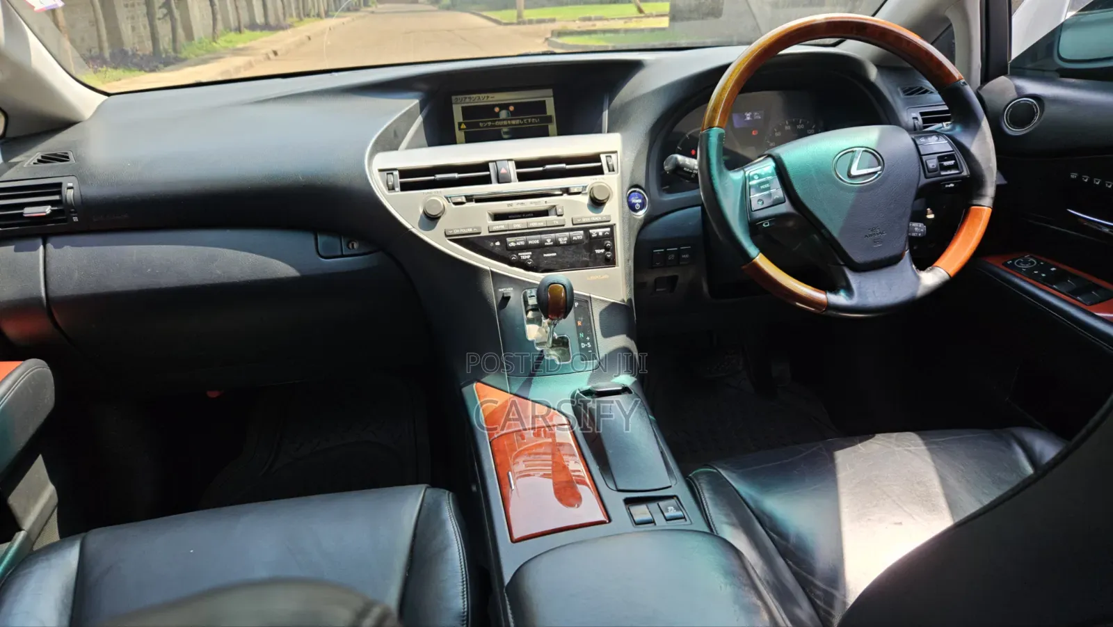 Toyota Lexcen 2010 Pearl