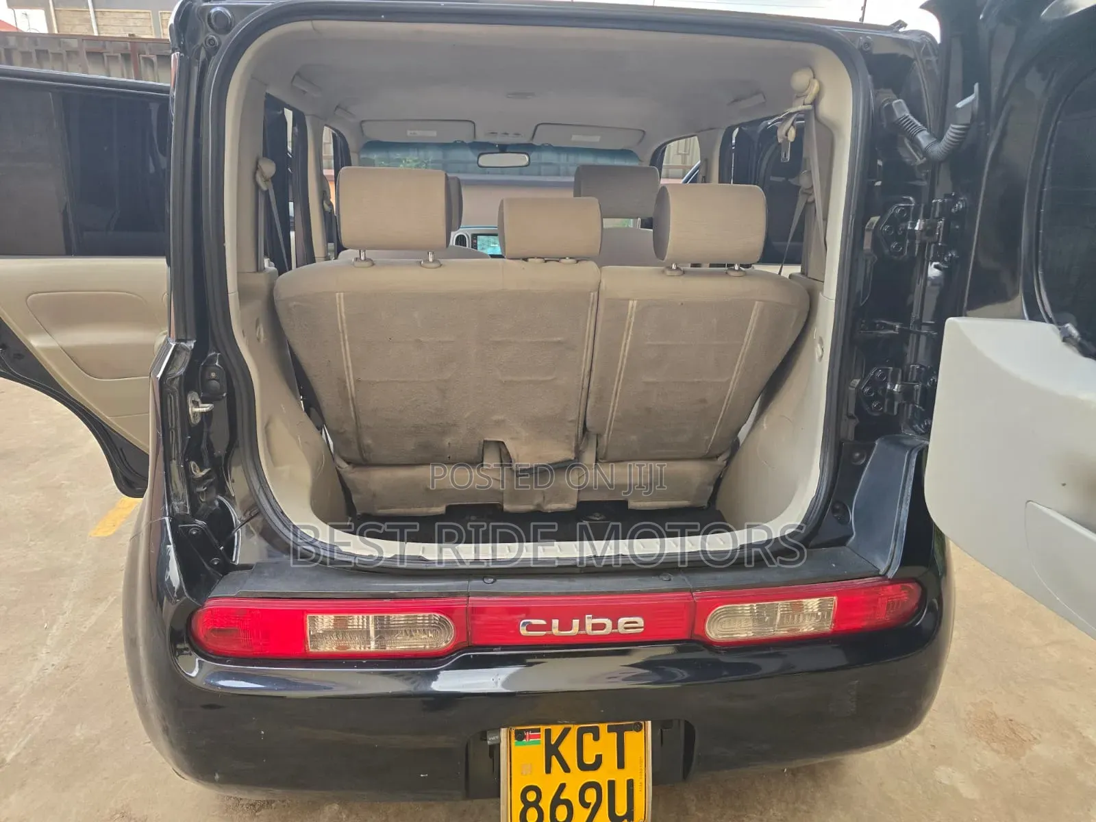 Nissan Cube 2012 Black
