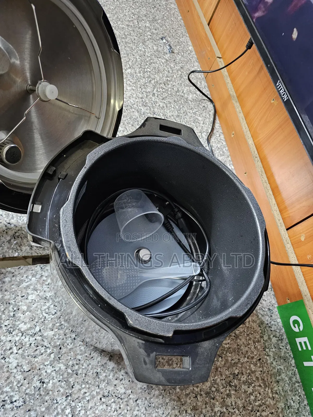 Elkorashy Pressure Cooker