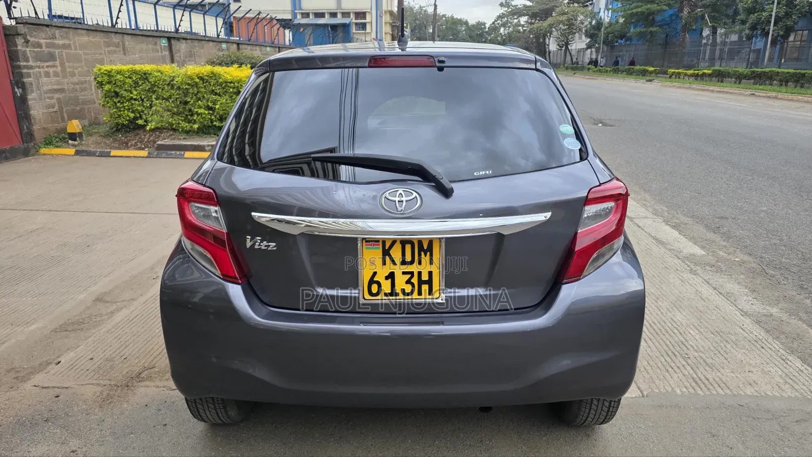 Toyota Vitz 2016 Gray