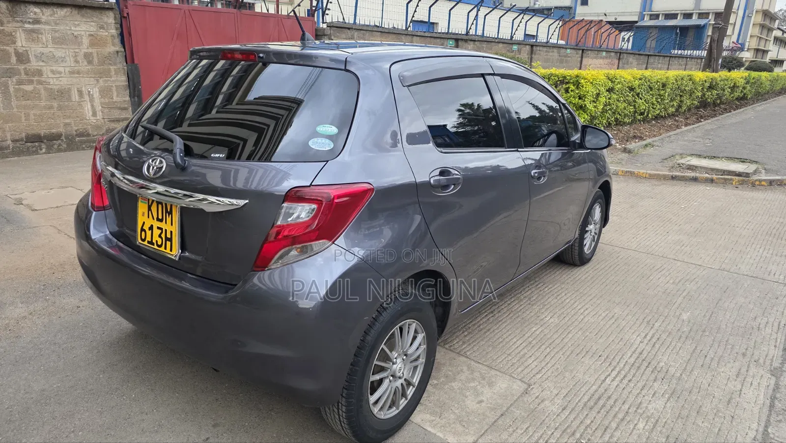 Toyota Vitz 2016 Gray