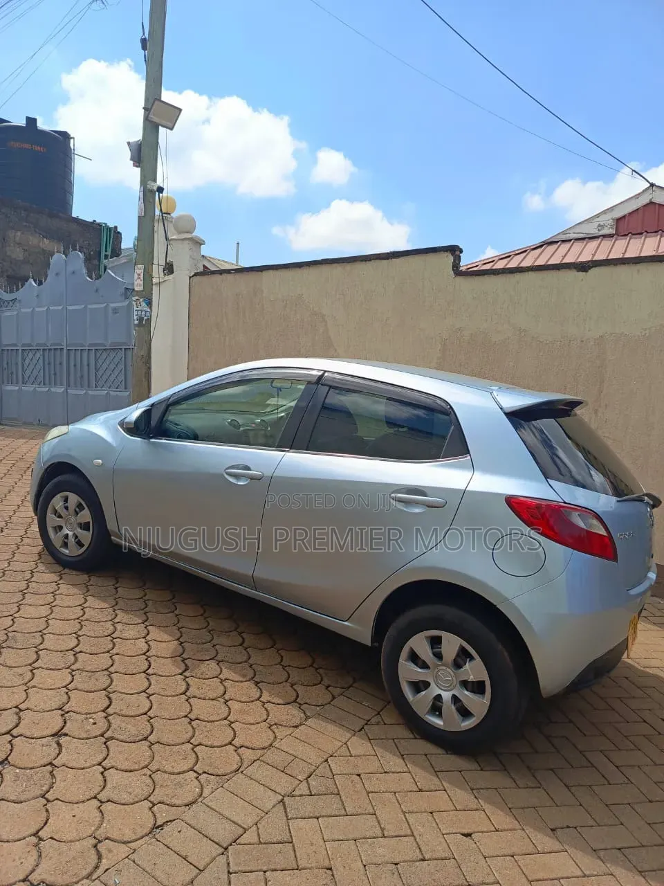 Mazda Demio 2012 Blue