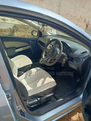 Mazda Demio 2012 Blue