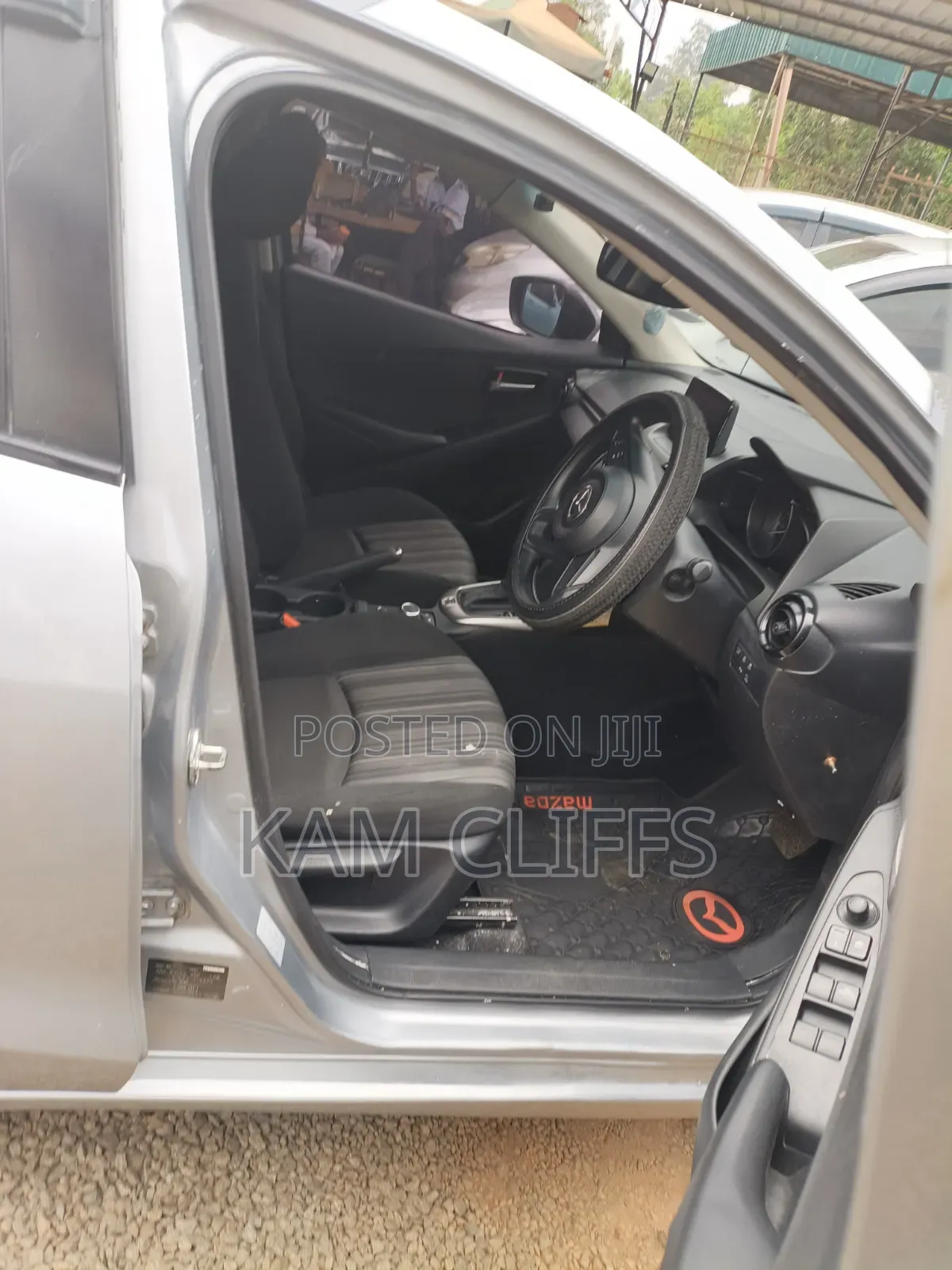 Mazda 2 2020 Gray
