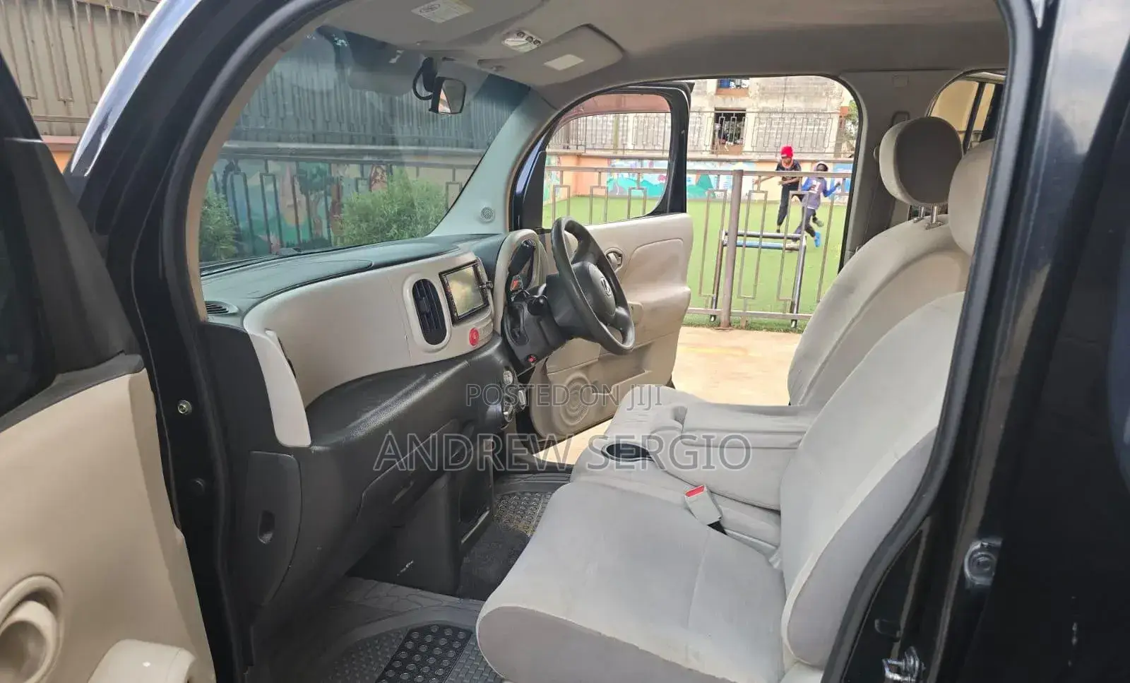 Nissan Cube 2011 Black