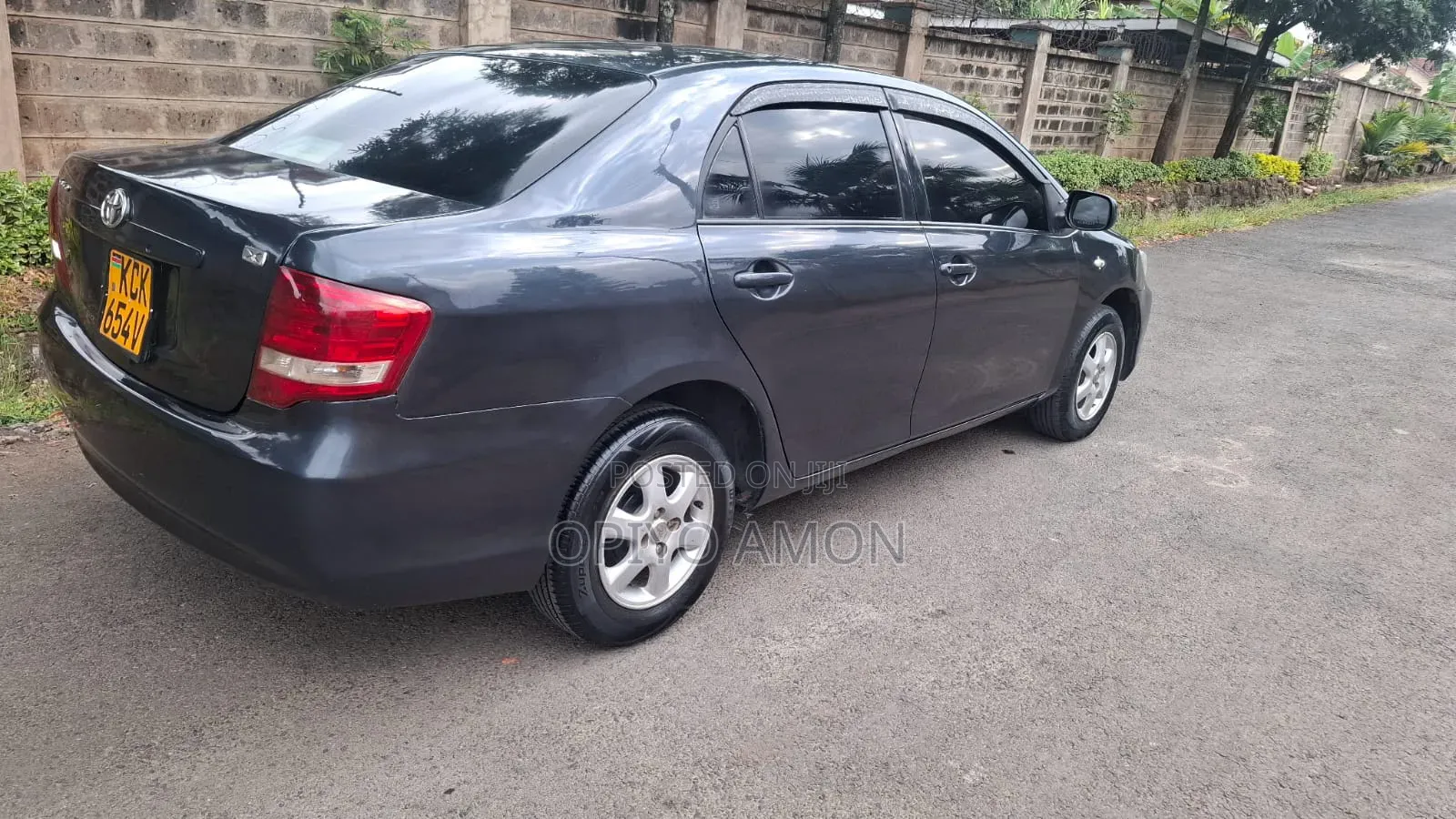 Toyota Axio 2010 Gray