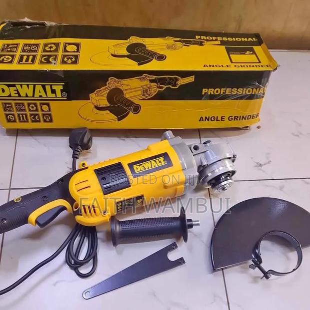 Professional Dewalt Grinder Machine 2600 Watts - main view
