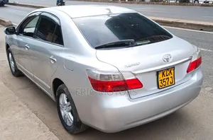 Toyota Premio 2010 Silver