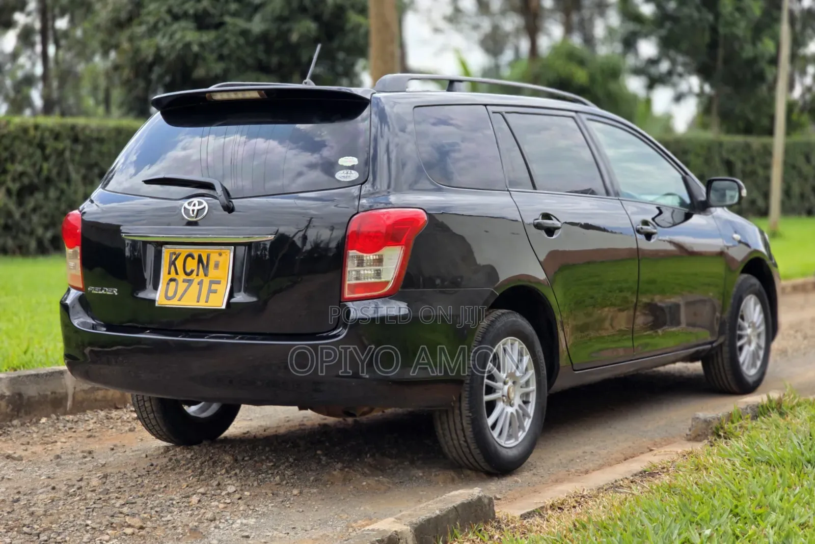 Toyota Corolla Fielder 2010 Black