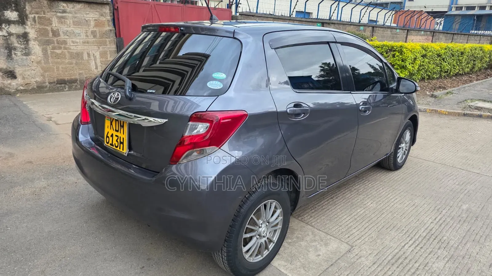 Toyota Vitz 2016 Gray