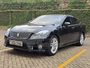 Toyota Crown 2012 Black