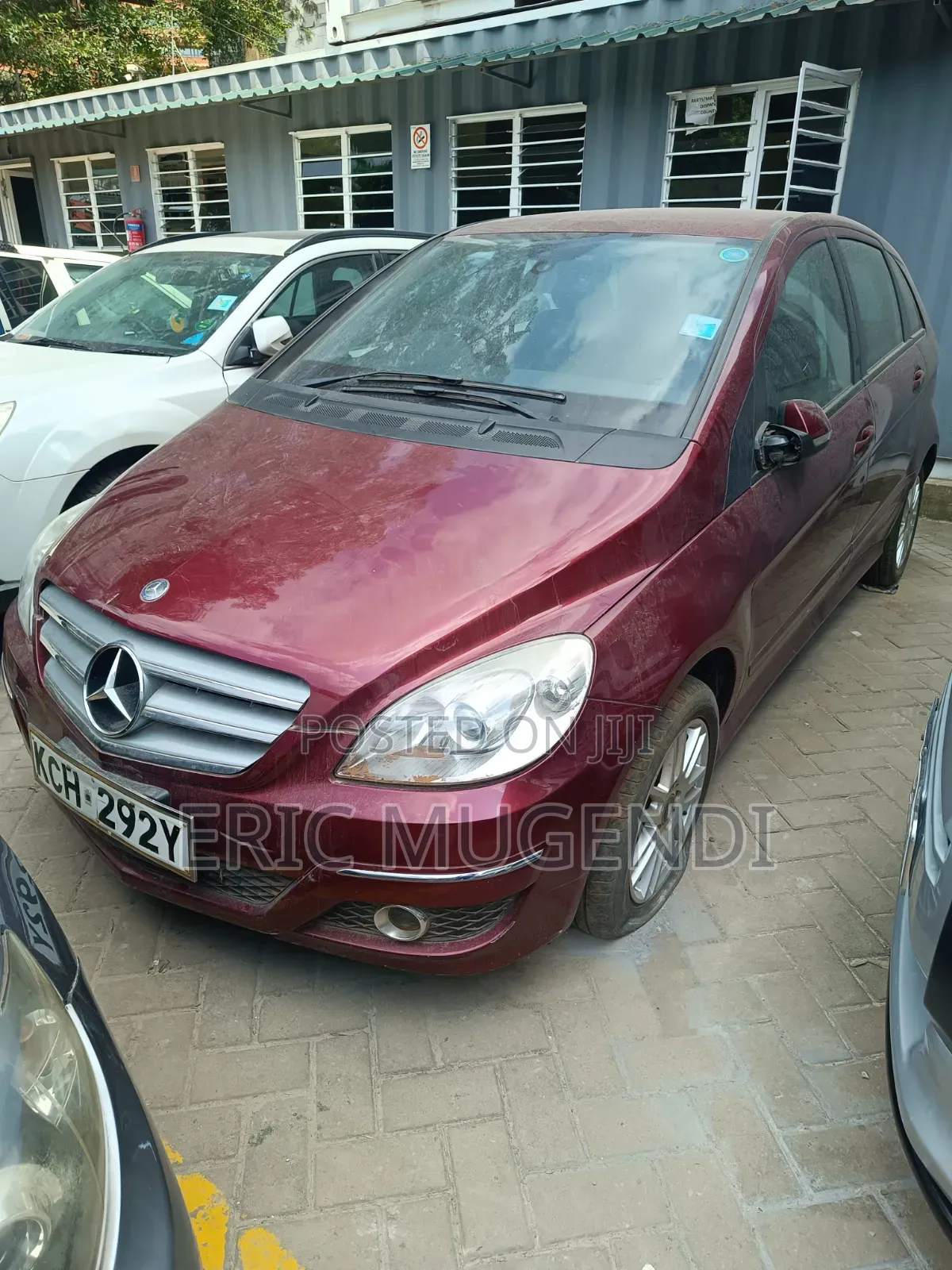 Mercedes-Benz B-Class 2008 Maroon