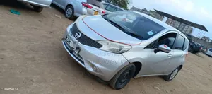 Nissan Note 2015 Silver