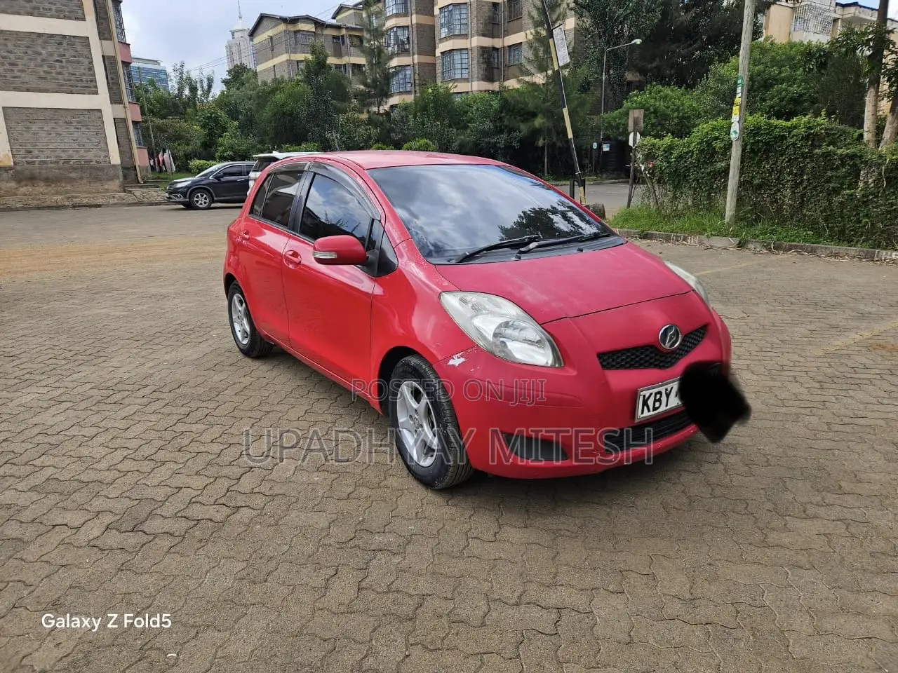 Toyota Vitz 2007 Red