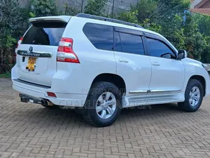 Toyota Land Cruiser Prado 2016 White