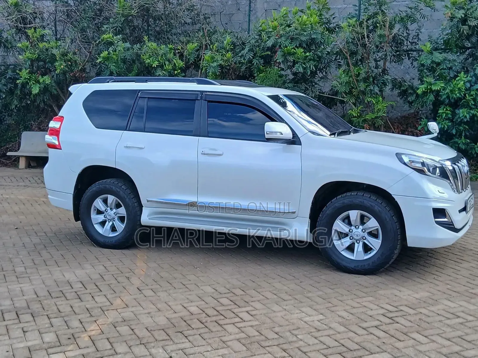 Toyota Land Cruiser Prado 2016 White