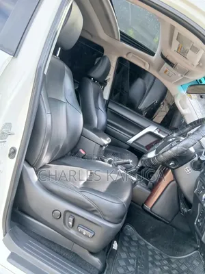 Toyota Land Cruiser Prado 2016 White