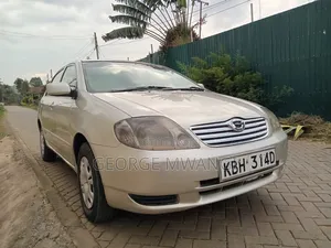 Toyota Corolla 2004 Silver