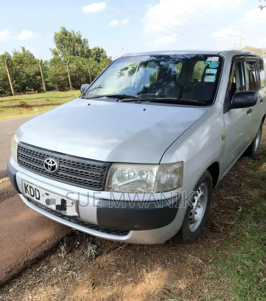 Toyota Probox 2014 Silver