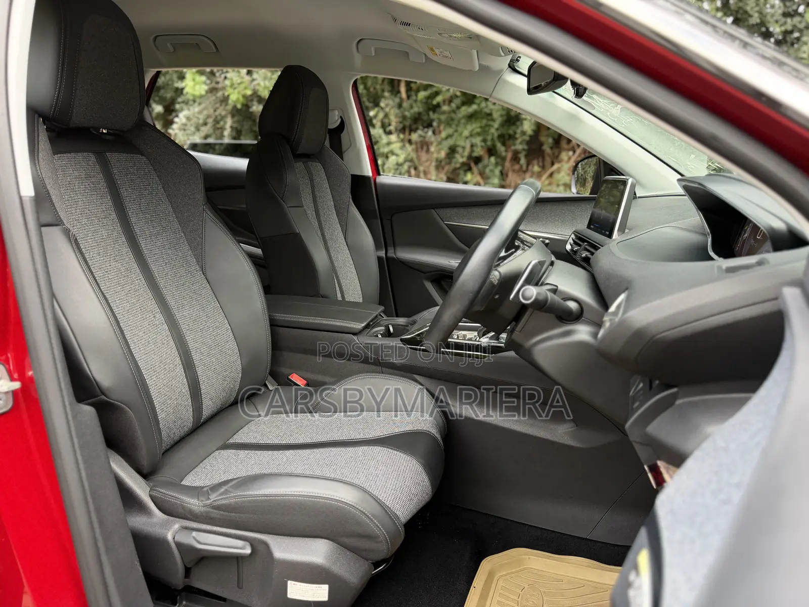 Peugeot 3008 2018 Red