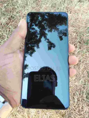 HMD Arc Original Screen