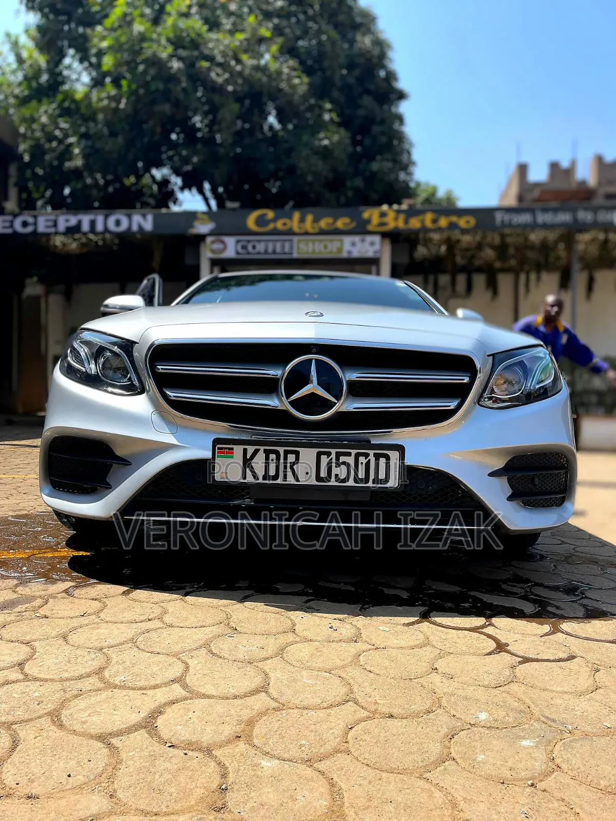 Mercedes-Benz E200 2017 Silver