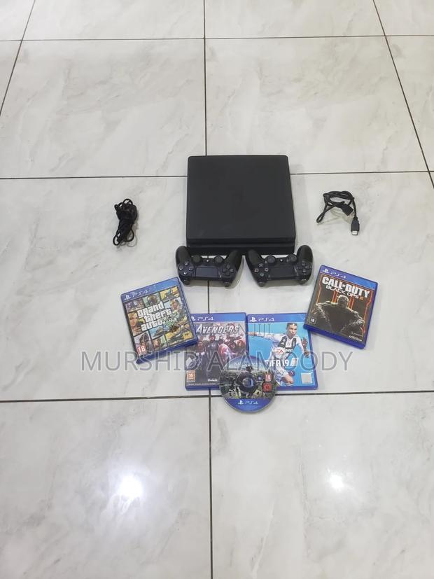Ps4 Slim Bundle - main view