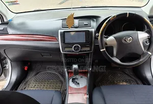 Toyota Allion 2010 Silver