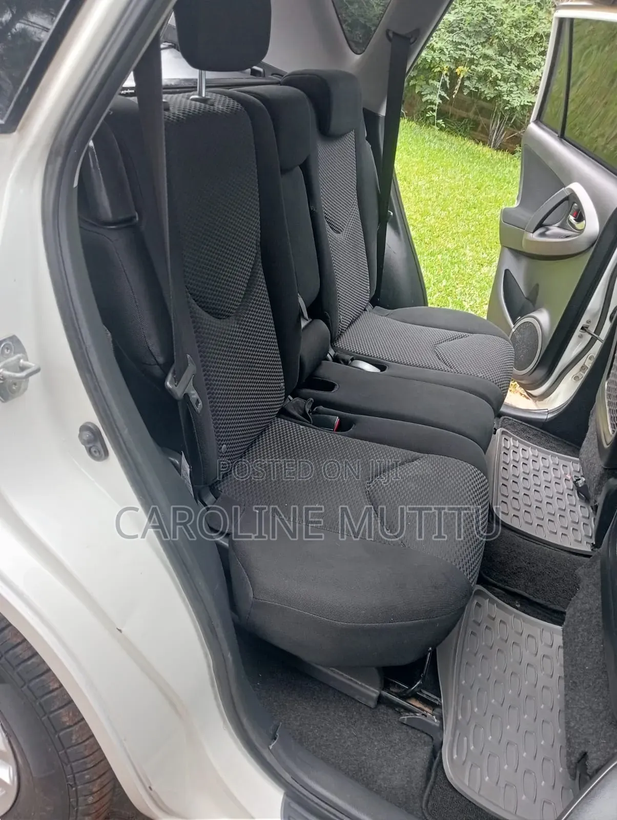 Toyota RAV4 2009 White