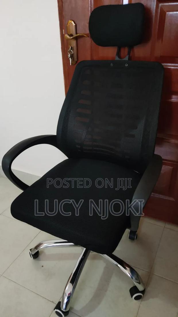 Ergonomic Mesh Office Chair With Headrest - thumbnail 2